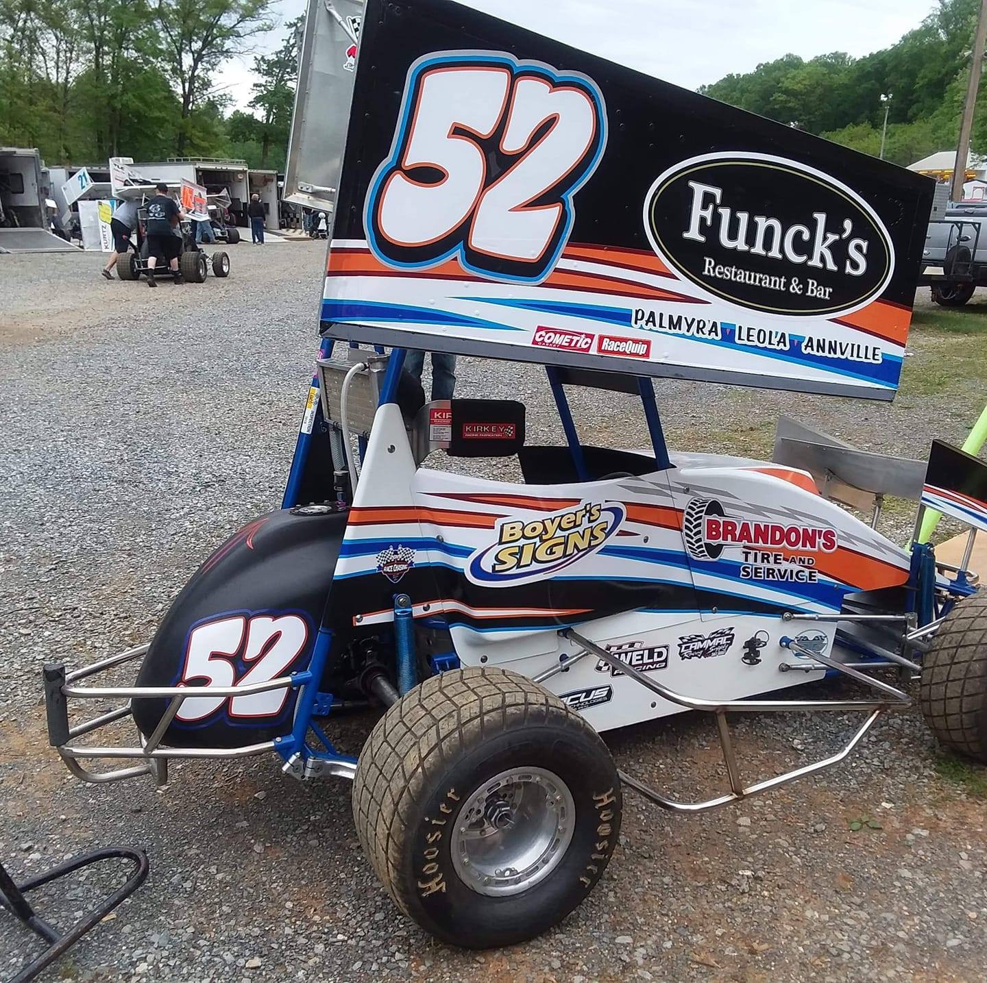 Jw motorsport racing team 52