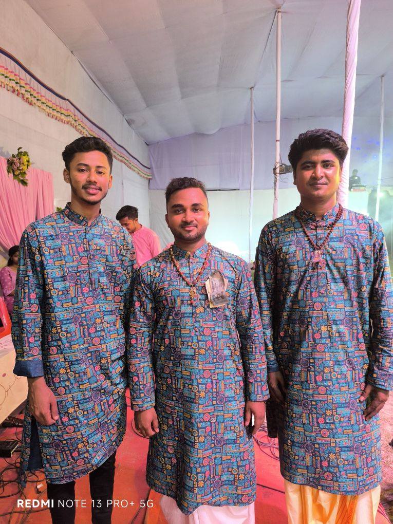 শ্রী গুরু গীতা সারথী টিম