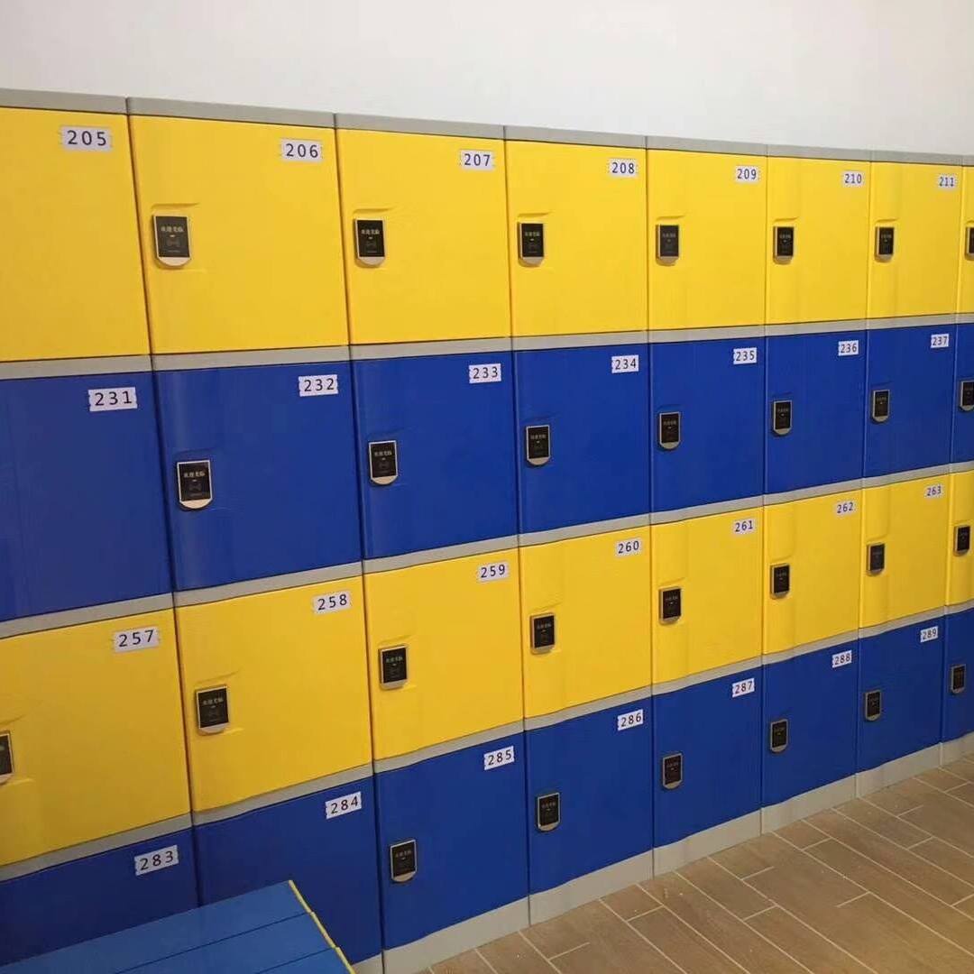Toppla ABS Lockers