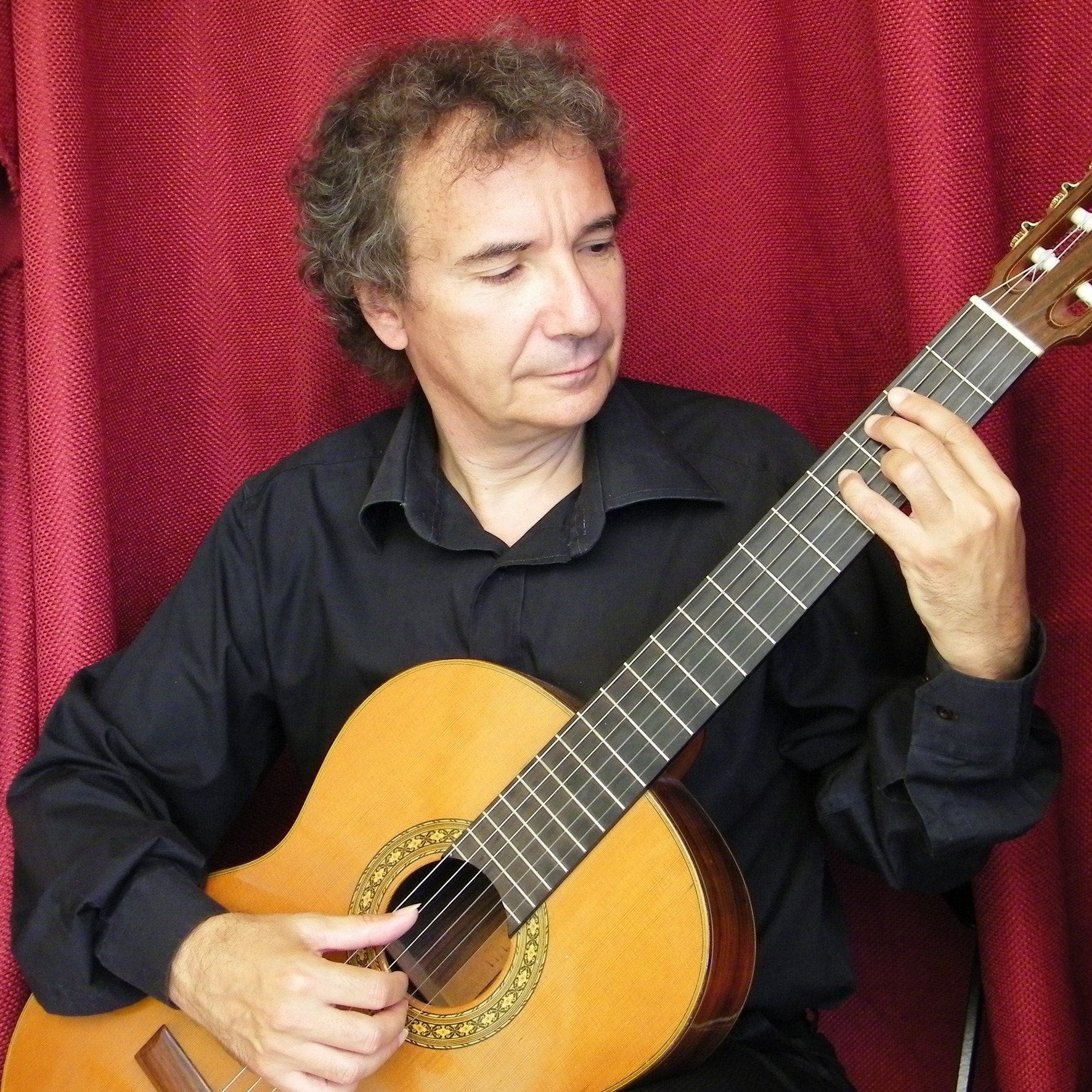Quaderno A Spirale Per Chitarra A4 - Per Spartiti E Accordi, Design Compatto, Copertina Impermeabile, Ideale Per Principianti E Appunti Musicali