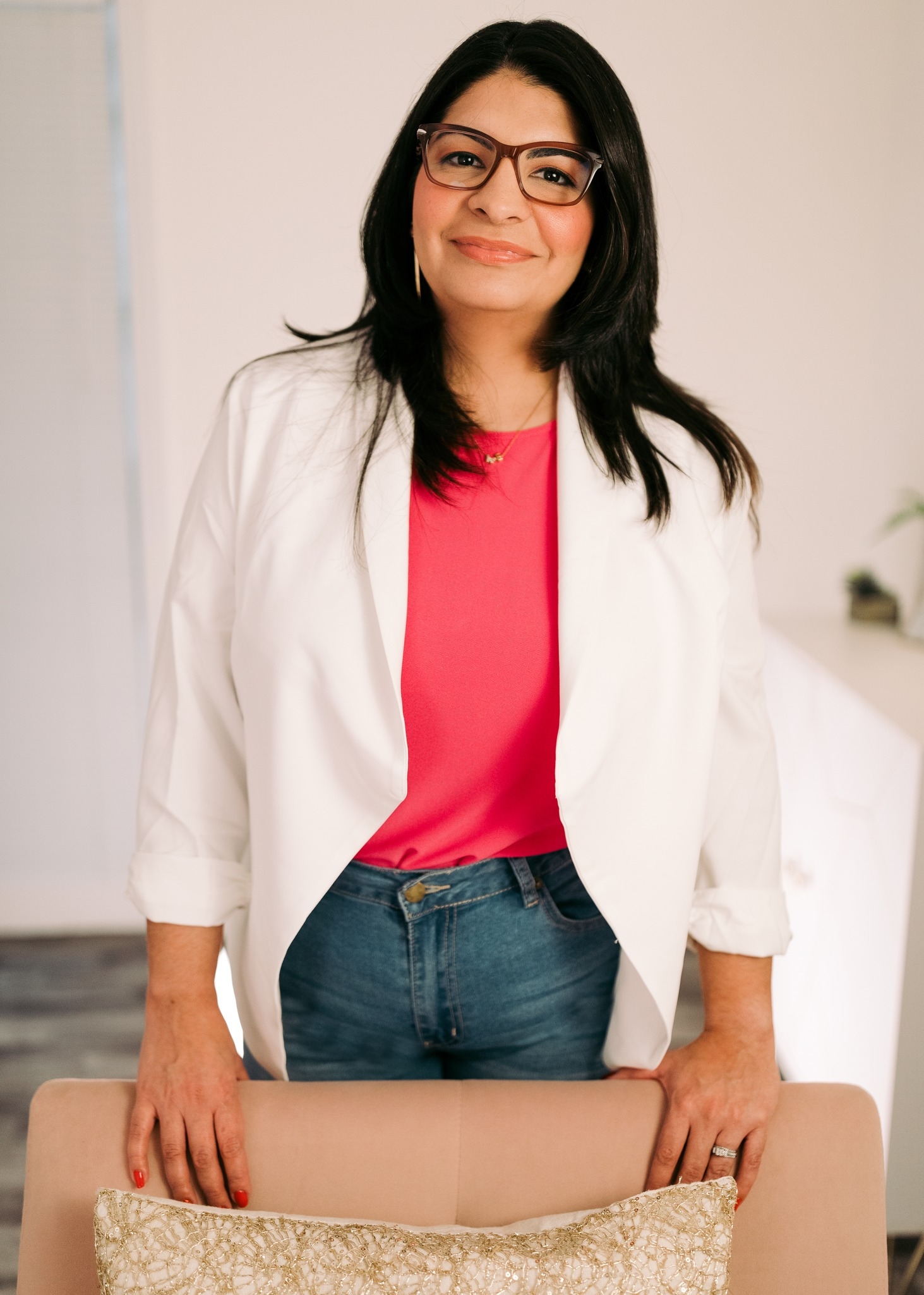 Hope - 👏🏽 Let’s welcome our new addition to the team! Efelin Salgado. 🌷 ...