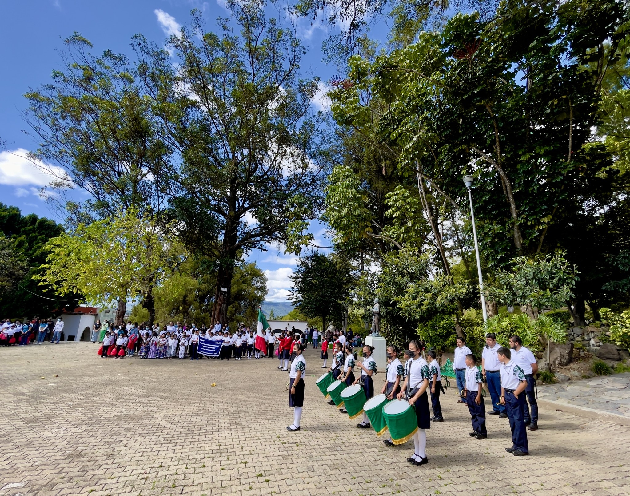 Cis Guelatao