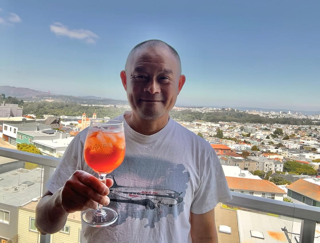 Junfeng Lin