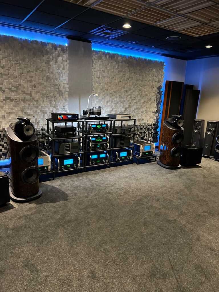 The Sound Advantage | Rochester MI