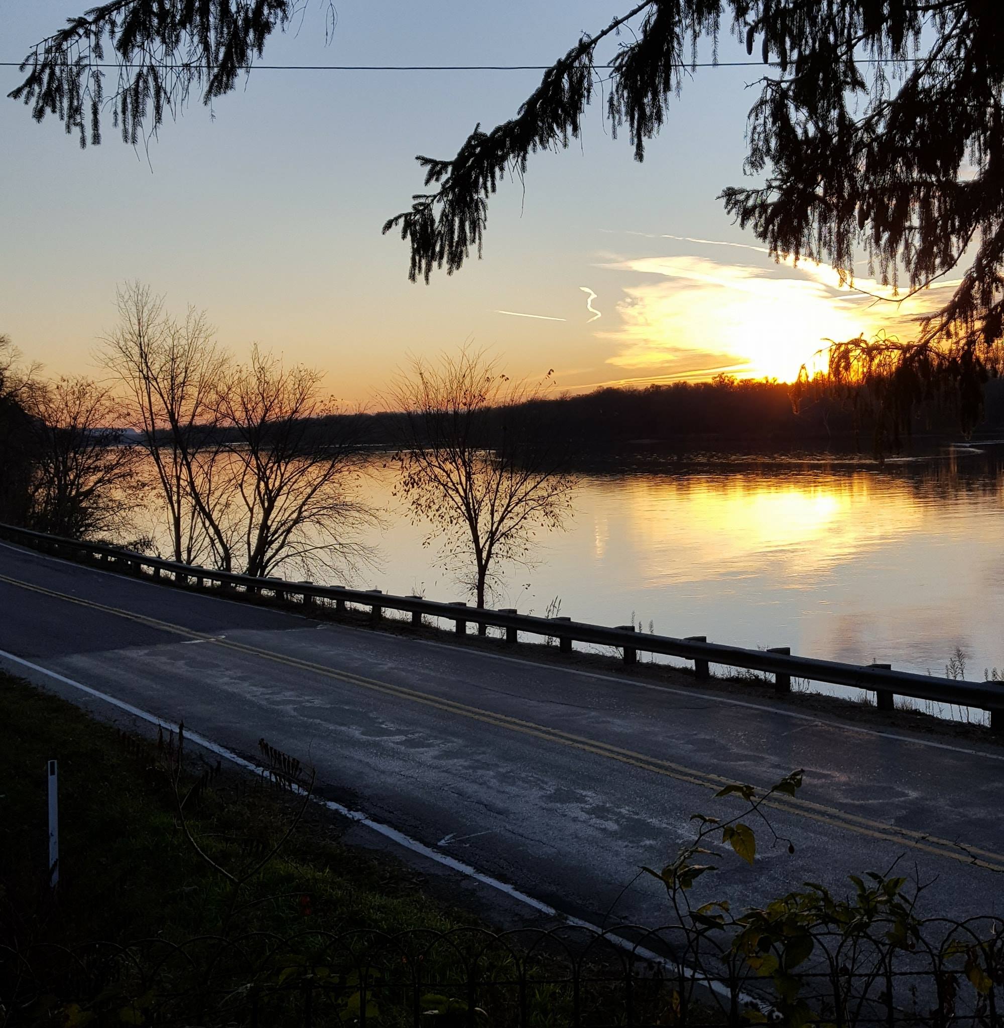 WI. River View Hills Canoe Rental Muscoda WI