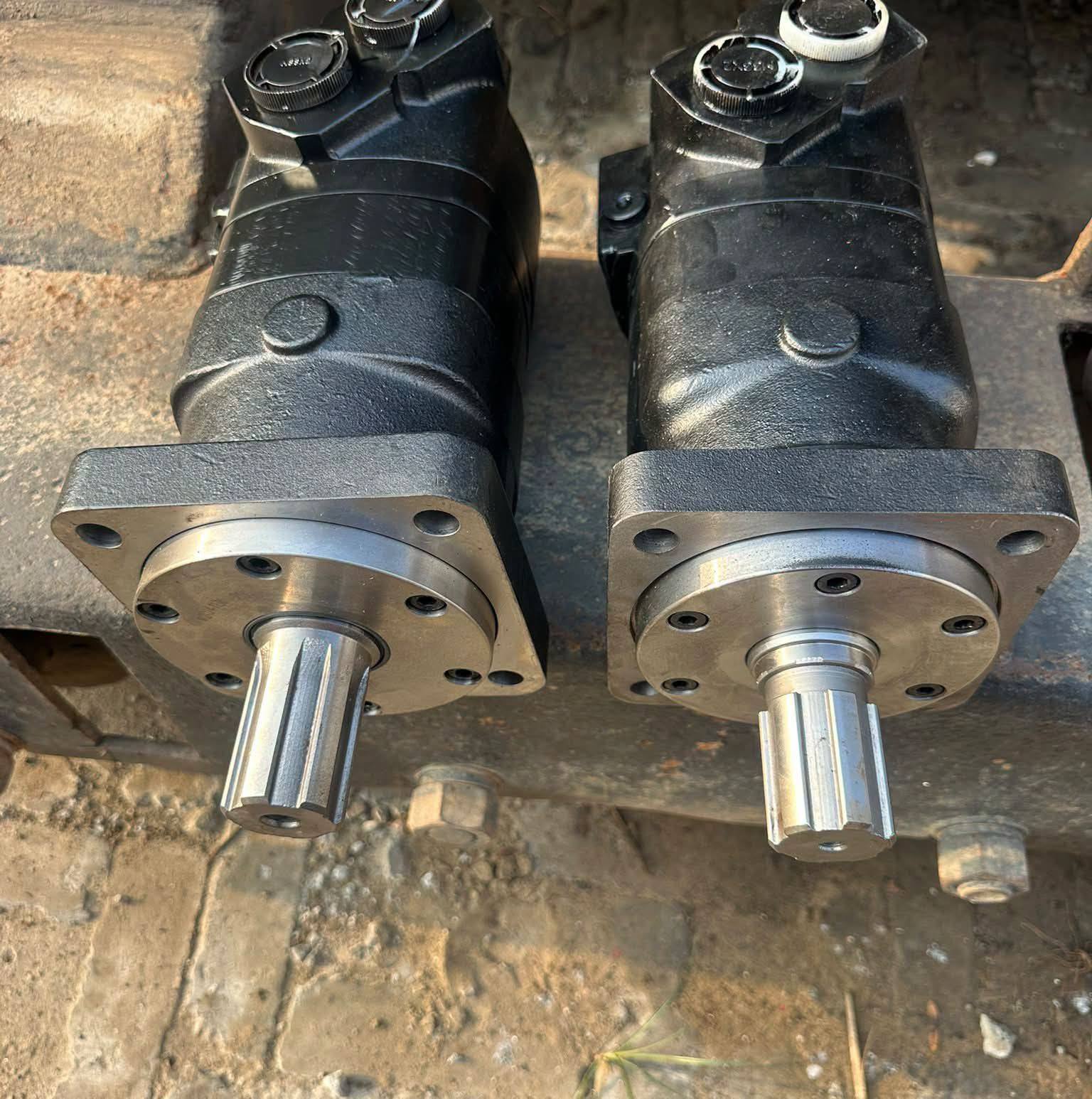 Chinese mini excavators and tractors and accessories for sale | Facebook