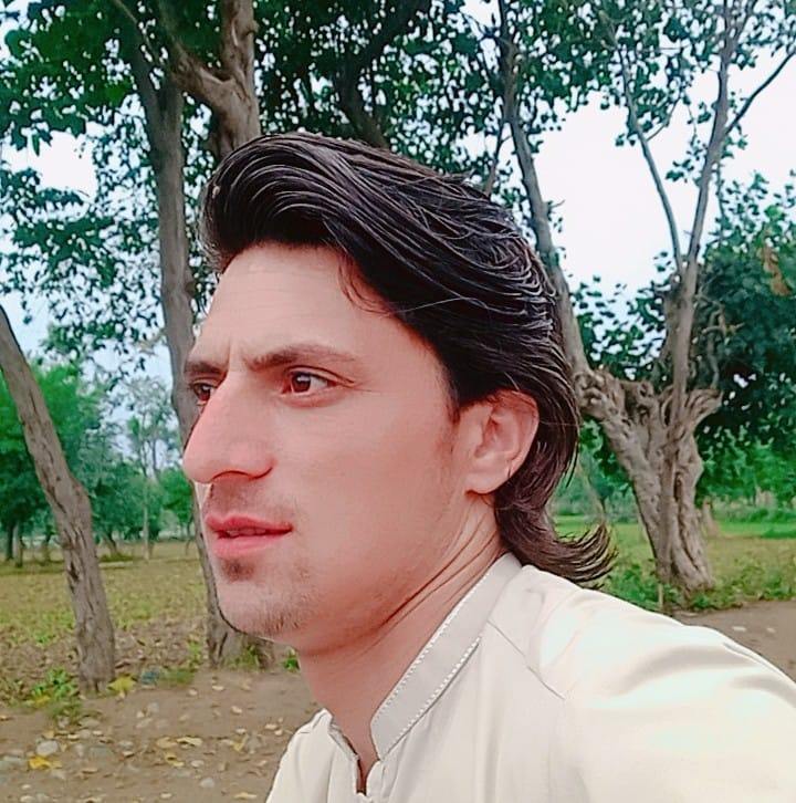 Rooh ullah Sarhadi