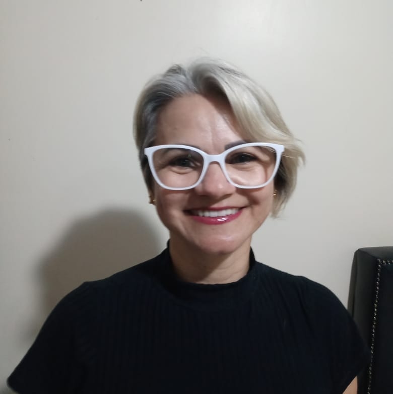 Professora Ivone Claro