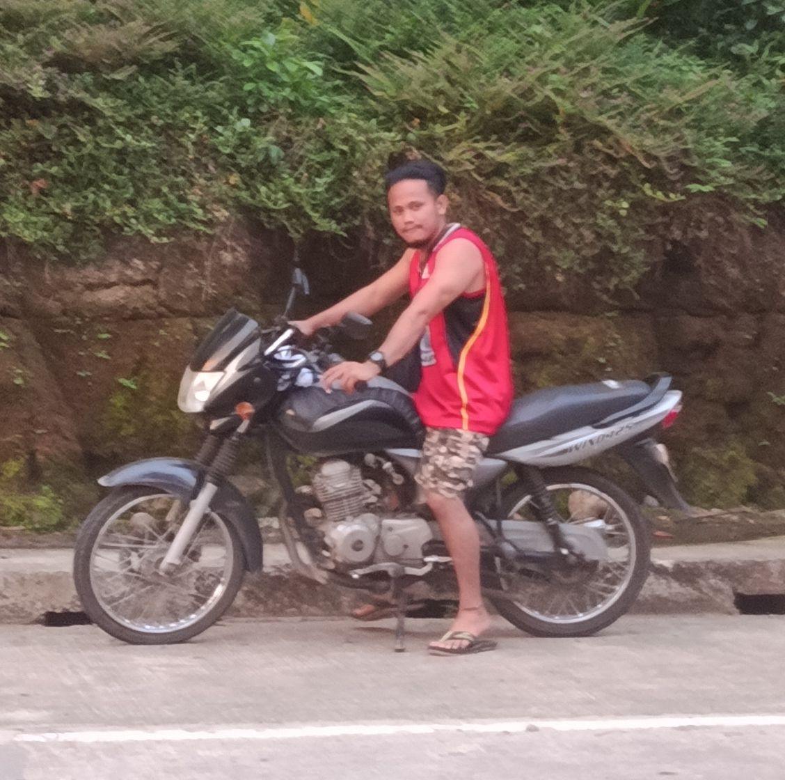 Hapit nahuman dri ang fish port dri | Cjay Malaay