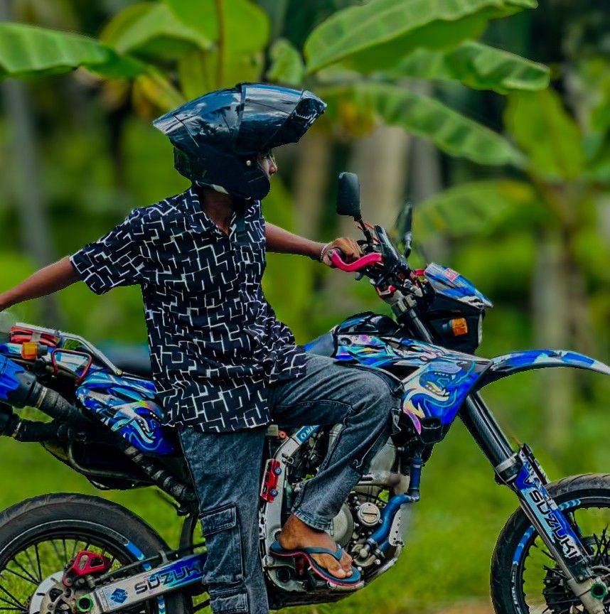 #R1 #SriLanka #yamaha #foryoupageシ #fypシ゚ #bikevidio # ...