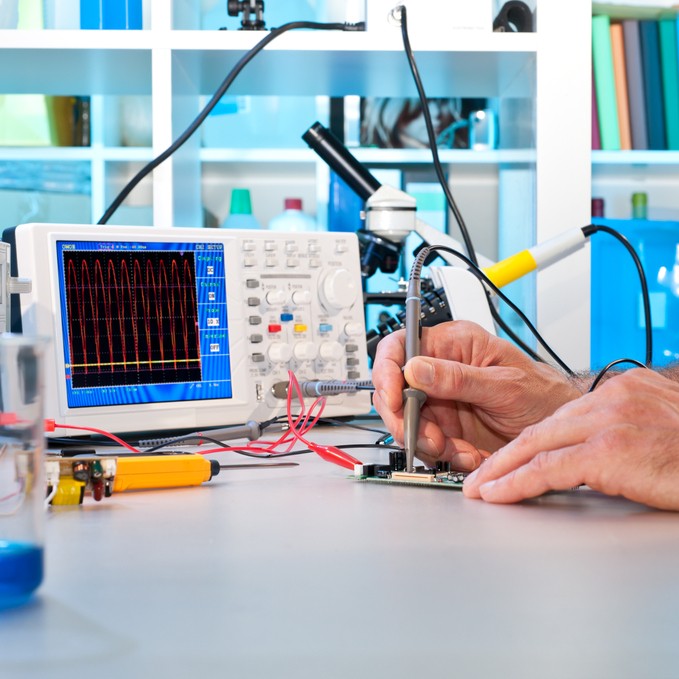 Microelectronics Academy | Quito