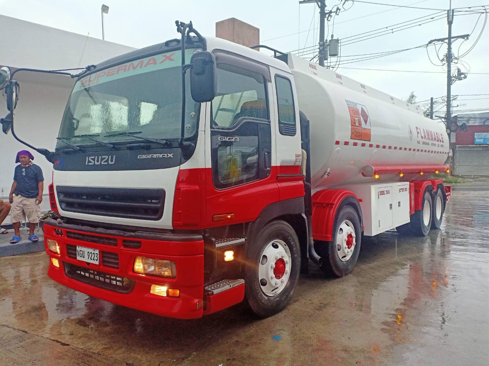 Bentahan ng mga Fuel Tanker Truck | Silang