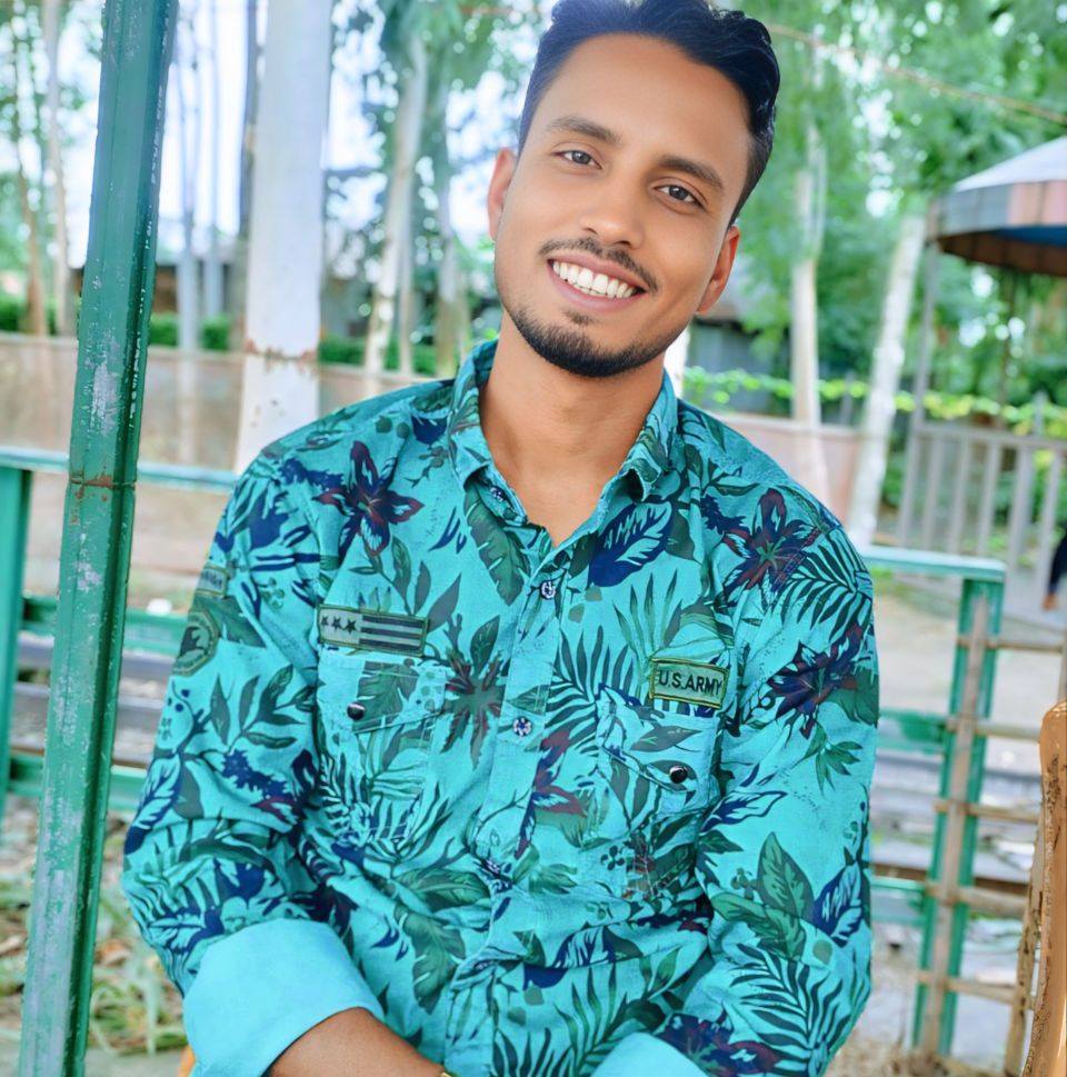 তাজুল ইসলাম ফার্নিচার