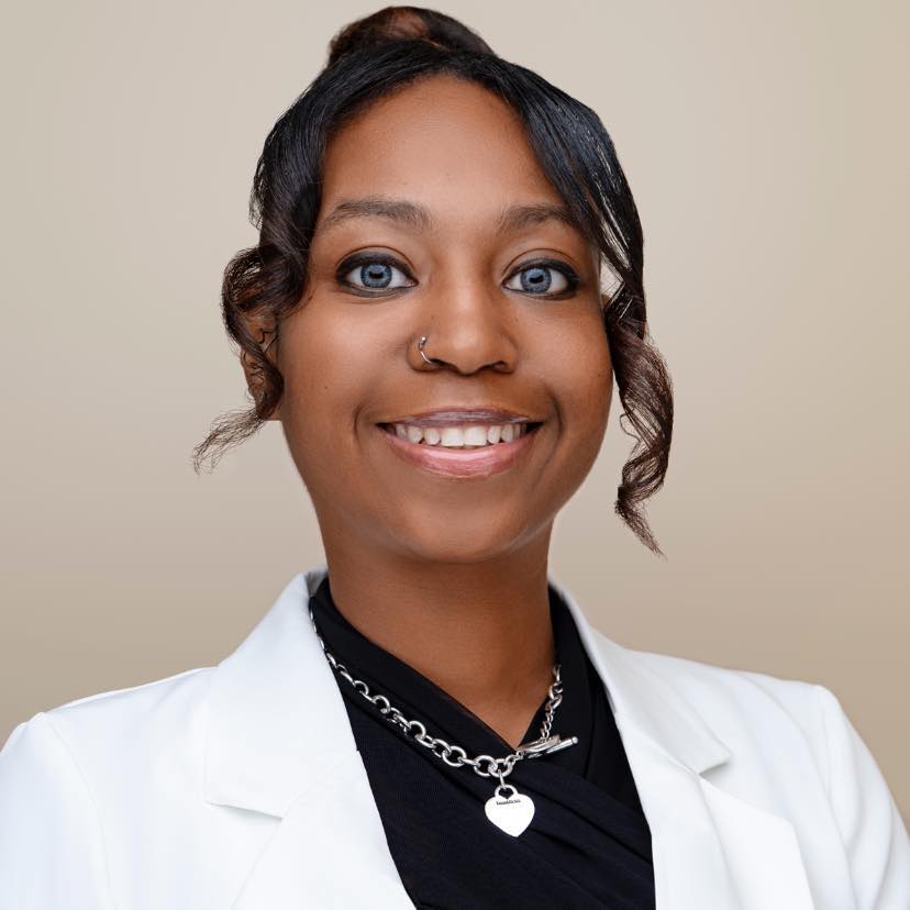 Chastynee Bacey-Life & Home Transition Specialist