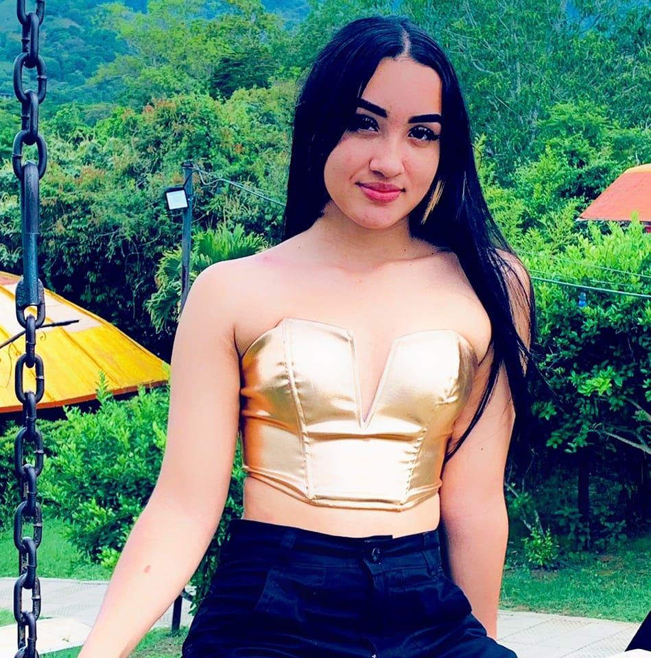 Mi novio Senti KY también me sorprendió con un regalo🙏🏾🥰♥️ ...