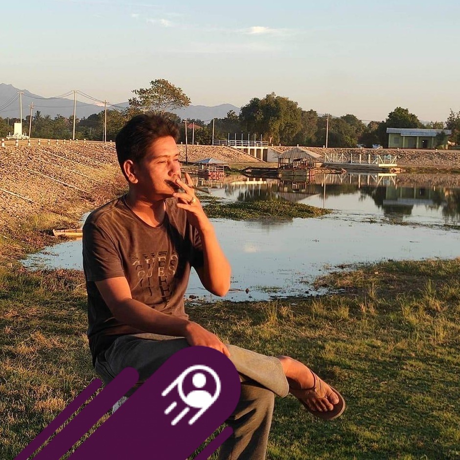 The Log - မြွေလို အရေခွံလေး ချွတ်ချပြီး ထွက်သွားဖို့... | Facebook