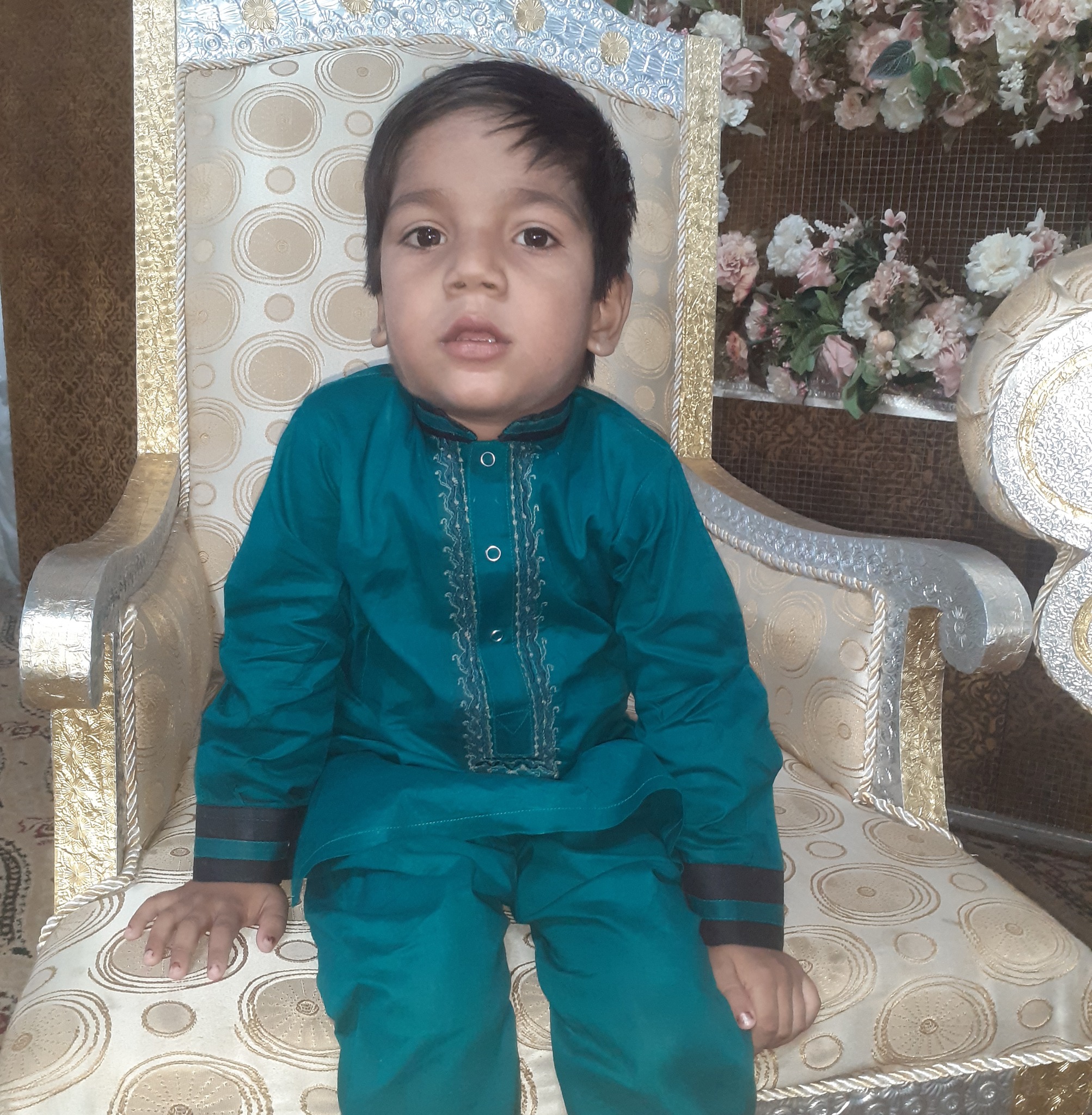 اب اس پر کوئی حل بتا دیں خوش رہے اور خوشیاں بانٹے ️ # #fypシ゚ #fypシ゚ ...