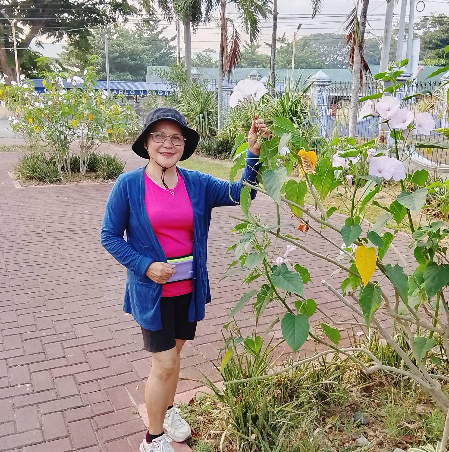 Congrats nak pagpatuloy mo lng nak para sa mga pangarap mo dto lng kmi ...