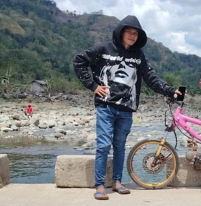 Turoan ko muna guys. | John Mark Callao Besano