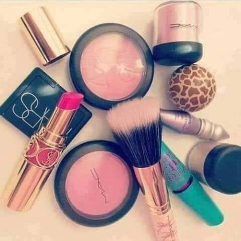 ميك اب روفى ستور