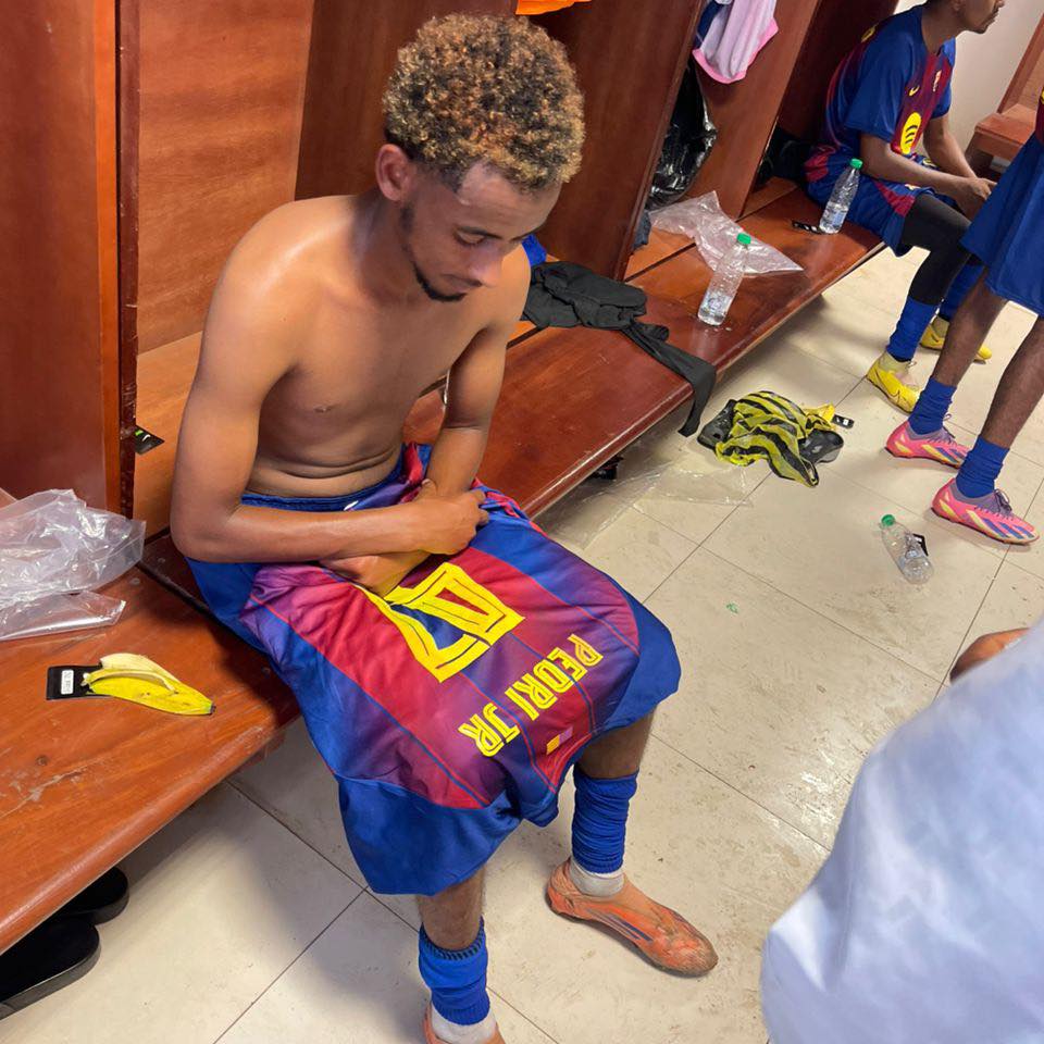 Fabrizio Romano - 🚨🚨 𝐁𝐑𝐄𝐀𝐊𝐈𝐍𝐆: Kylian Mbappé had a tooth... | Facebook