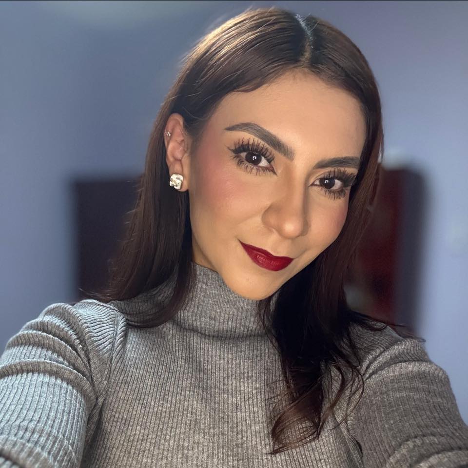 Betzy Davalos