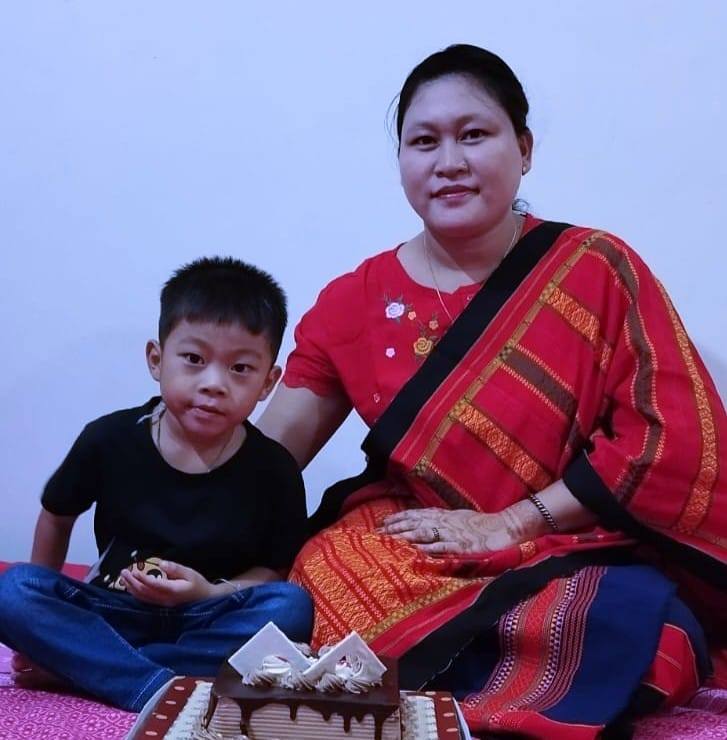 Gulu'r & Mom Dairy