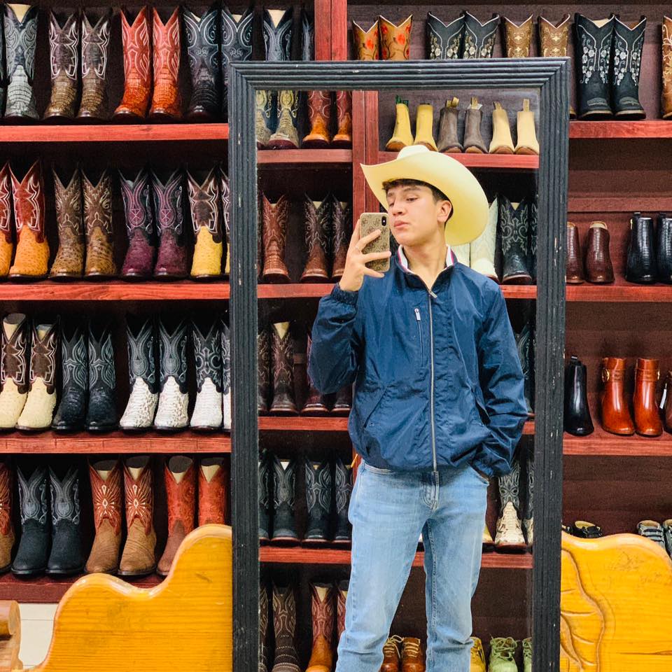 JW Ranch Johann Garcia | León