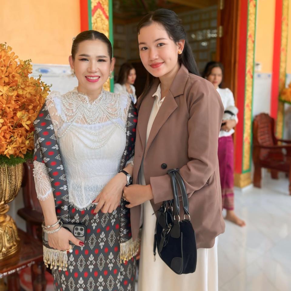 Un srey roth culture khmer