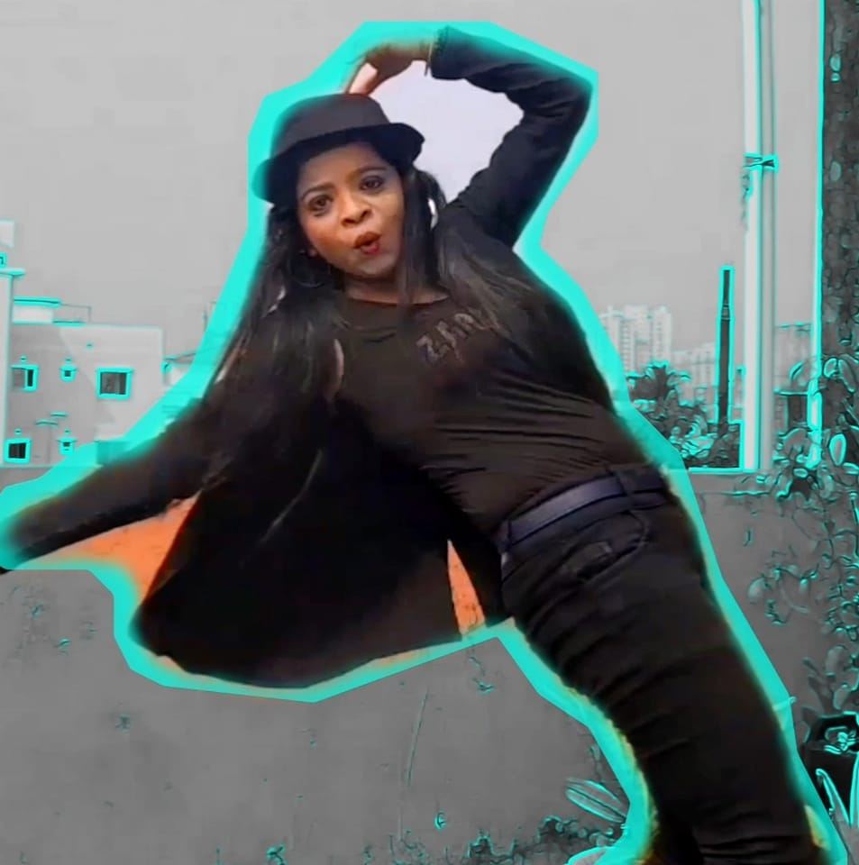 Seemi Dancer