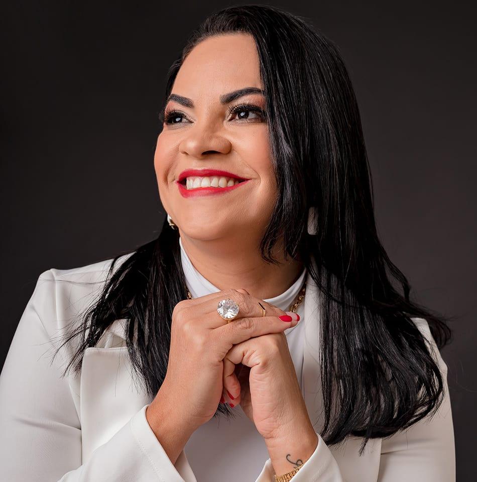 Dra. Alessandra Rocha