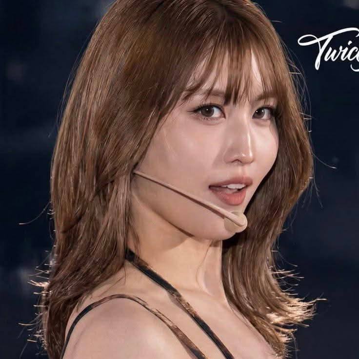 Nayeon, Jihyo, Momo and Tzuyu of TWICE perform “THIS IS FOR” at