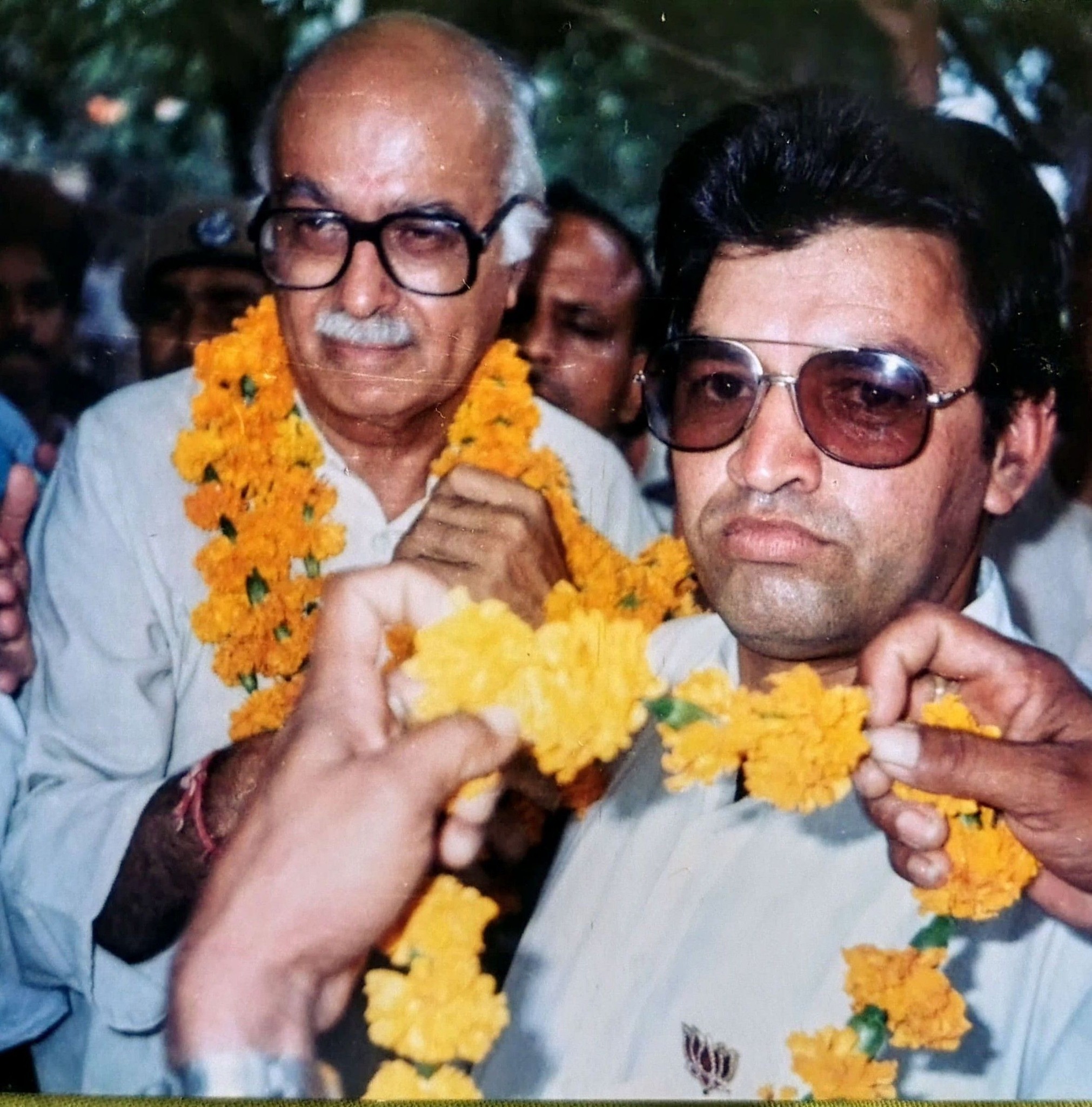 Raman Pradeep Advocate.