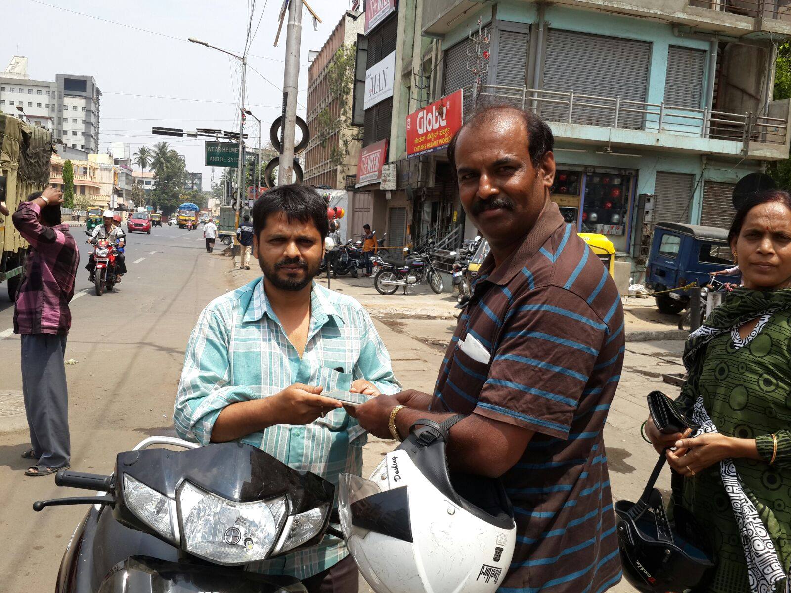 Javed, a Auto-Rickshaw driver... - Bengaluru Traffic Police