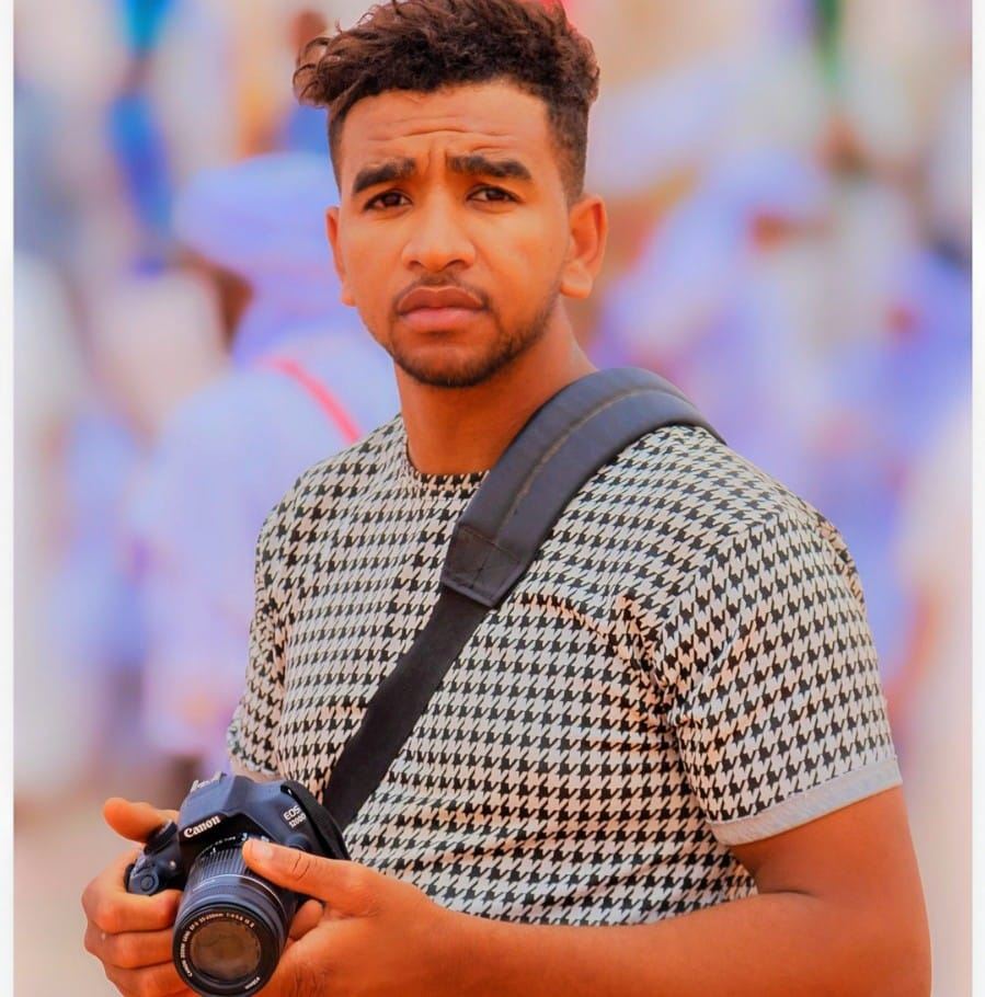 Photographer Azzouz Midou