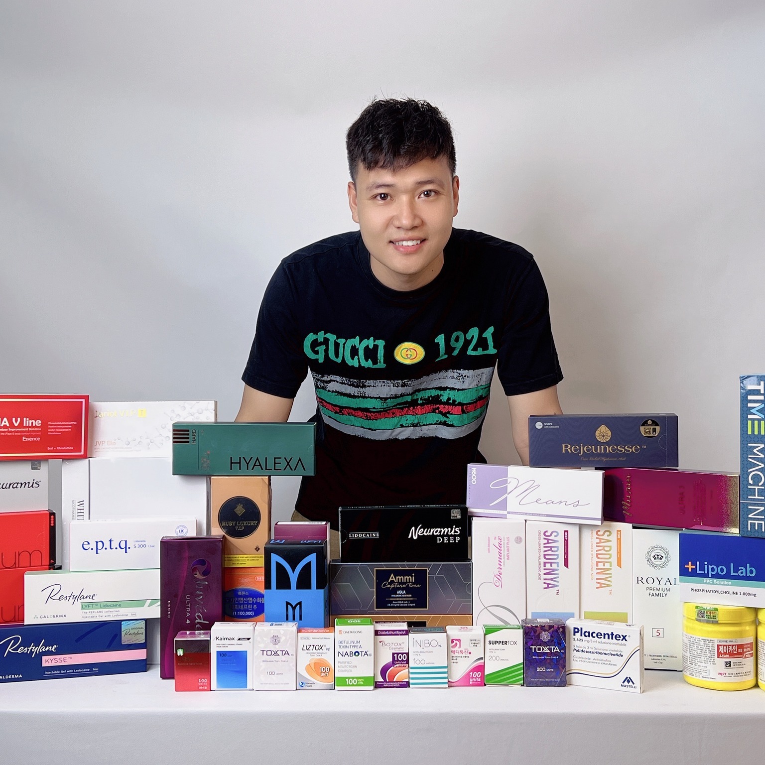 Mr. Hwang - Asia's leading distributor of genuine botox fillers | Hanoi