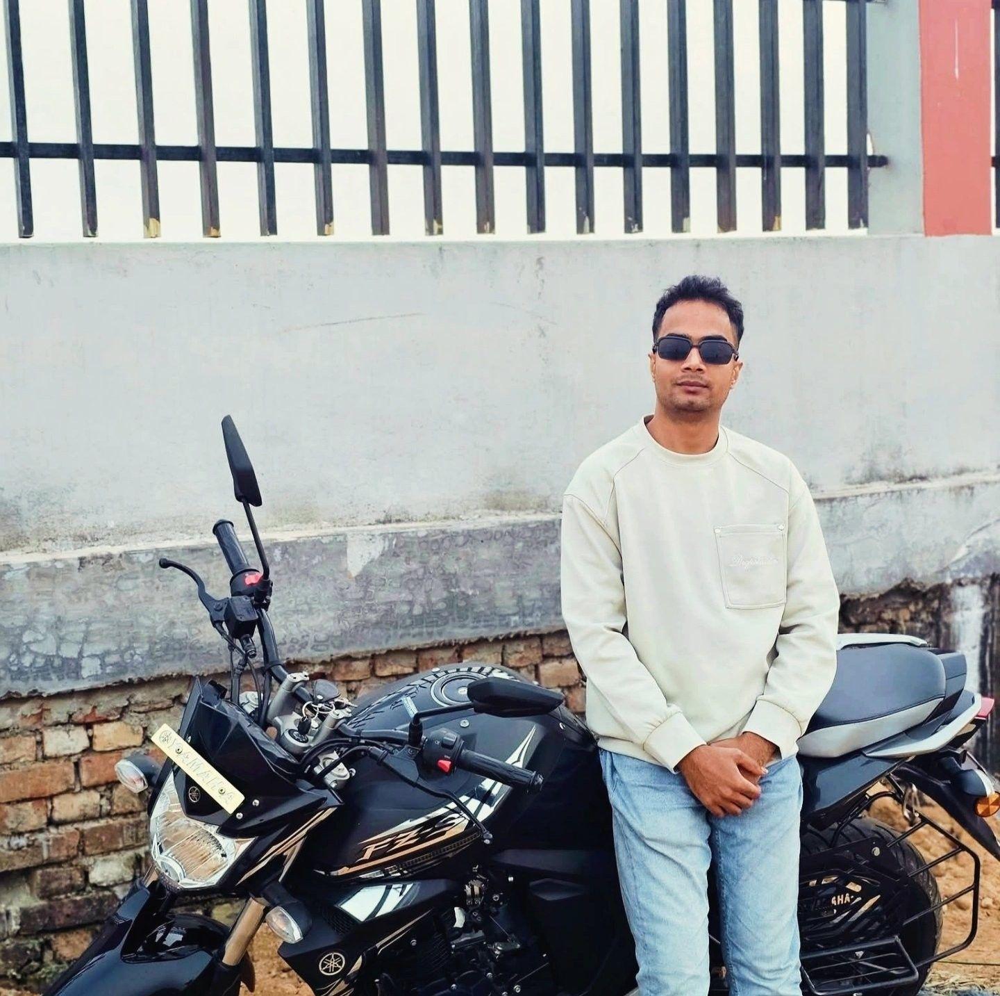 Robi Ahmed