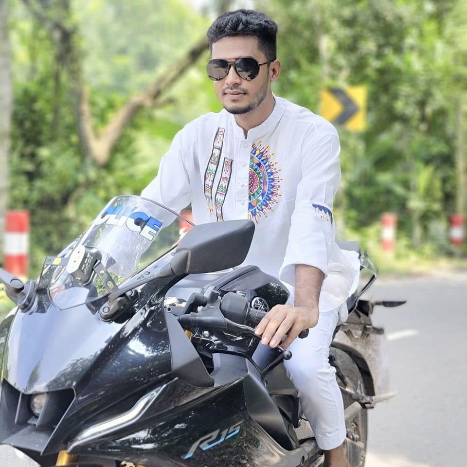 Raj Riaz