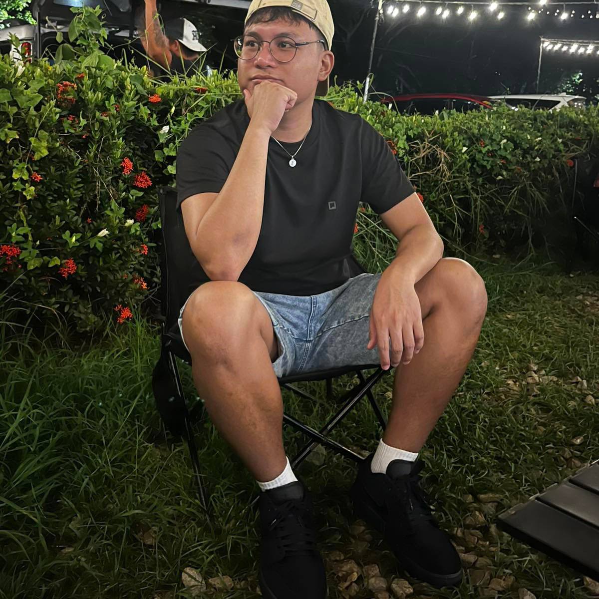 Andrew Roldan (@andrew.roldan.627046) • Facebook, Connect with friends