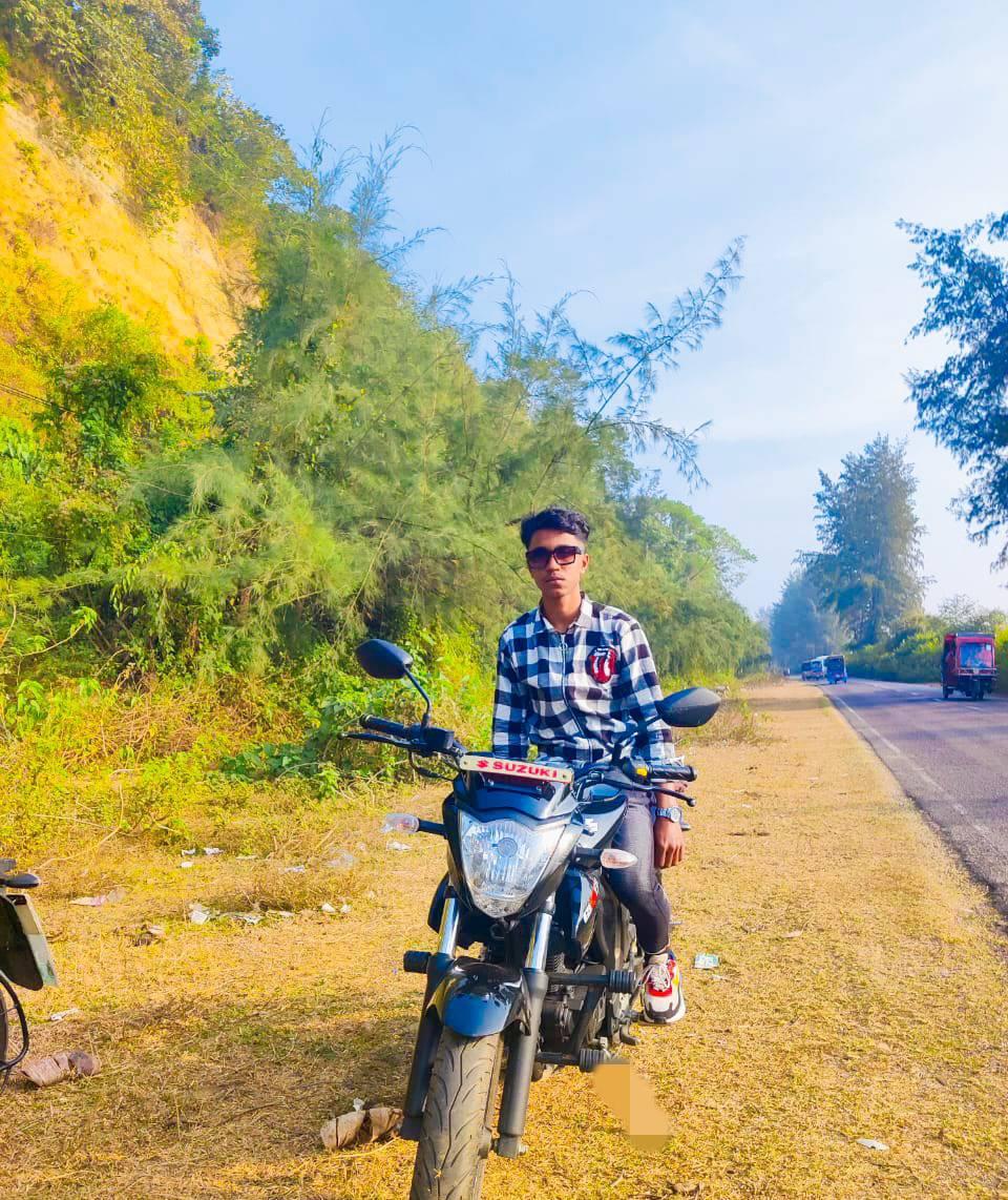 Sayed Khan