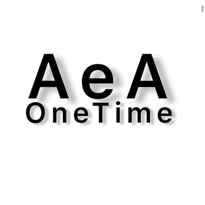 AeA OneTime - 🚨 CHRIS BROWN MAKES HISTORY! 🚨 32,000... | Facebook