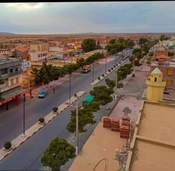 المنجل الخذري