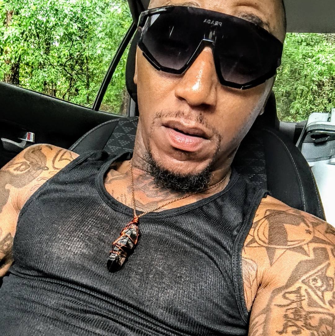 Nasir LS King