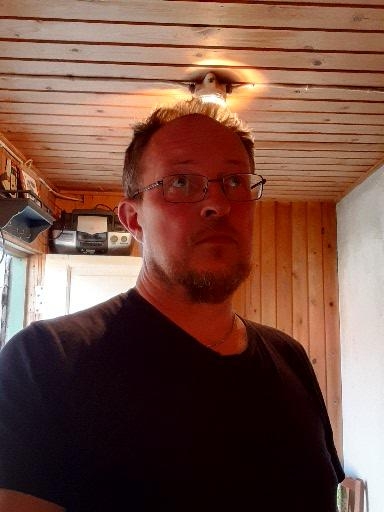 Tomi Kangas - Se oli nopea asfalttikunkku 😁 koti pihalla... | Facebook