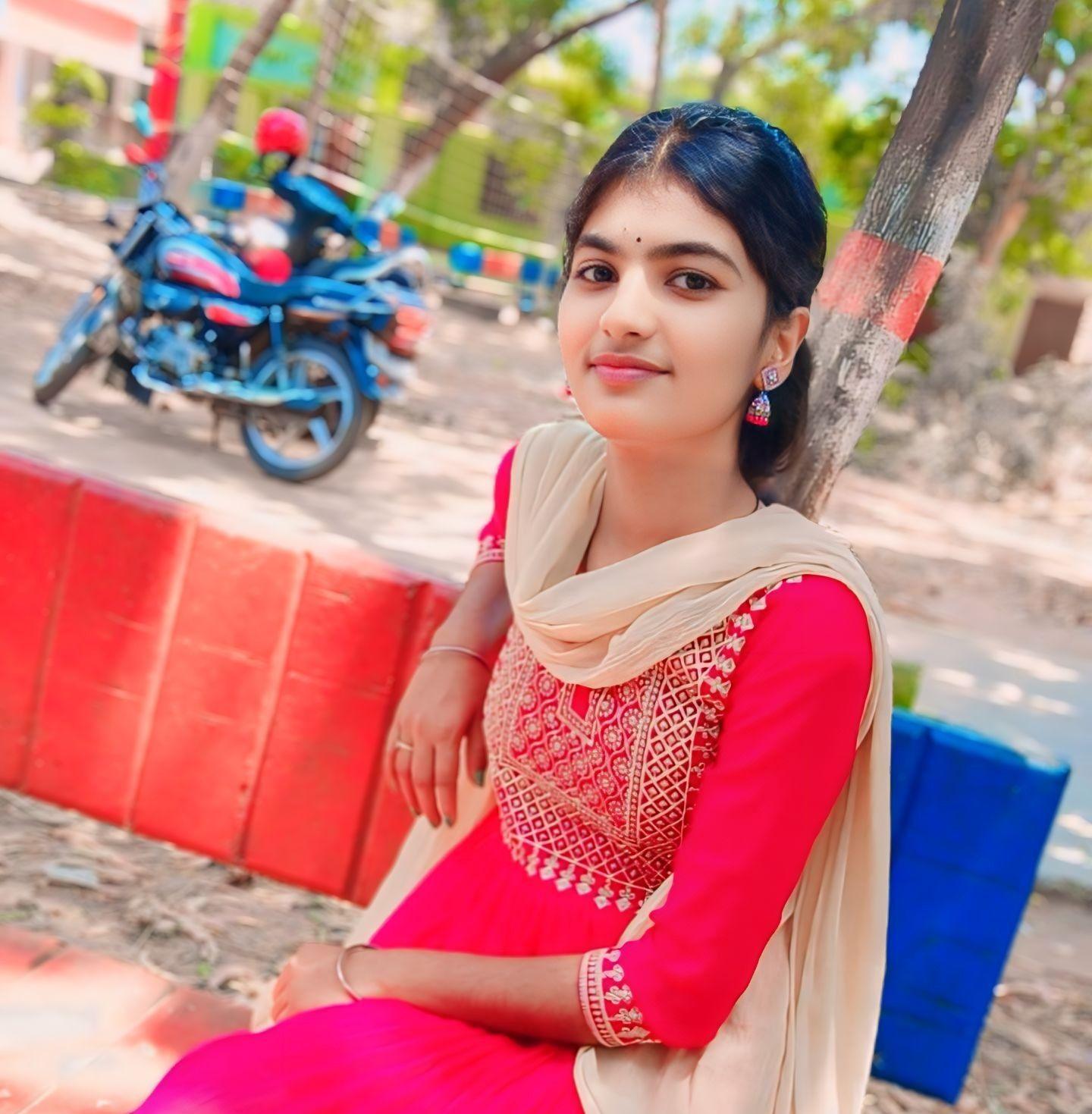 Mane Mane bhabuchi muu🕊️🥰 💗 🥰🕊️🥰 💗🕊️🥰 💗 #instagram #explorepage # ...
