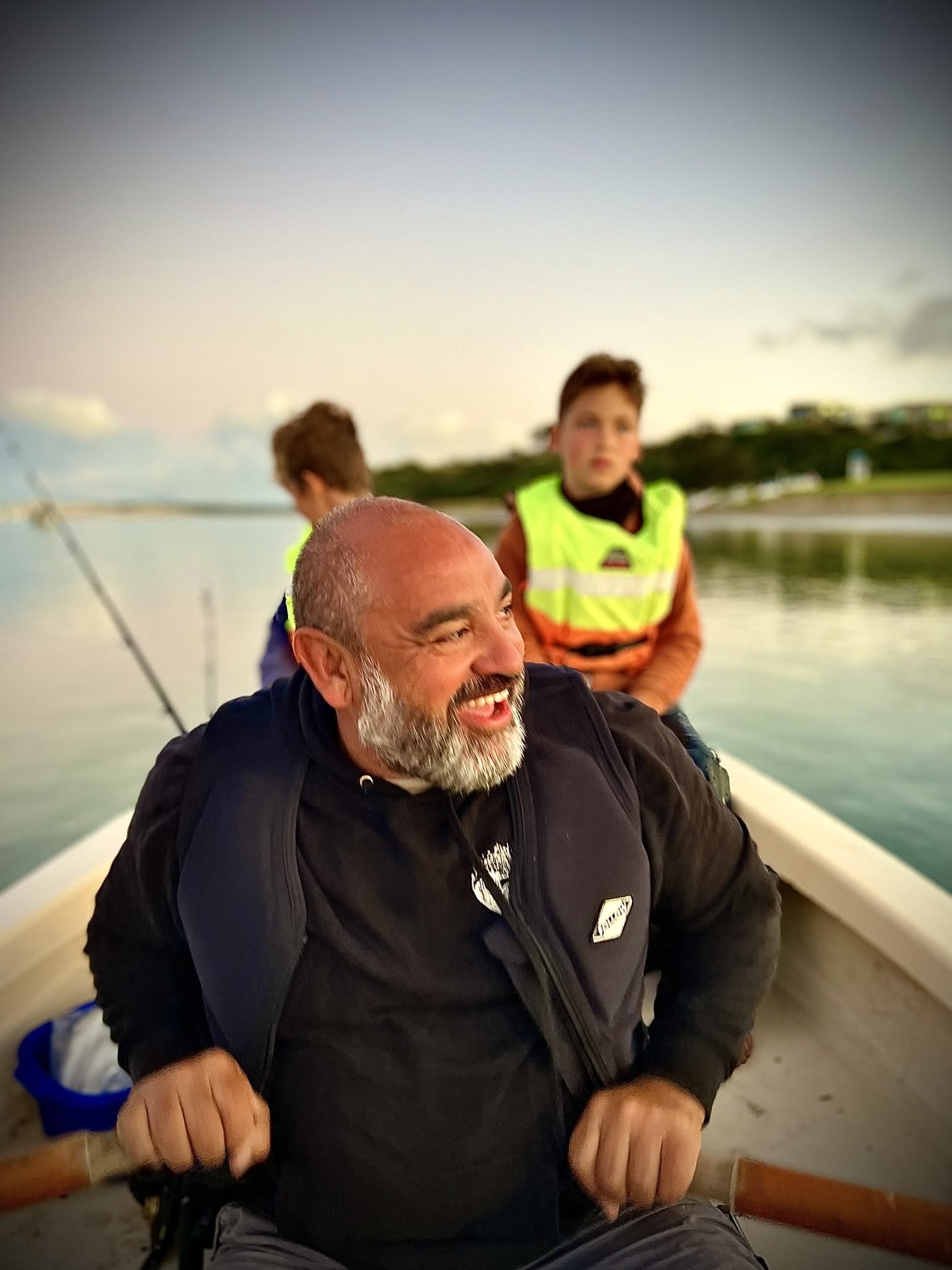 Kia ora everyone, Fish Boy here! Today I’m teaching my mate how to ...