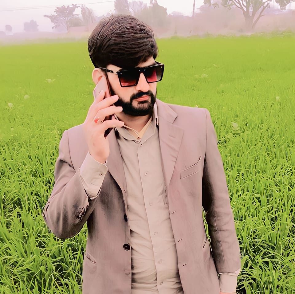 Sultan Rasheed | Okara