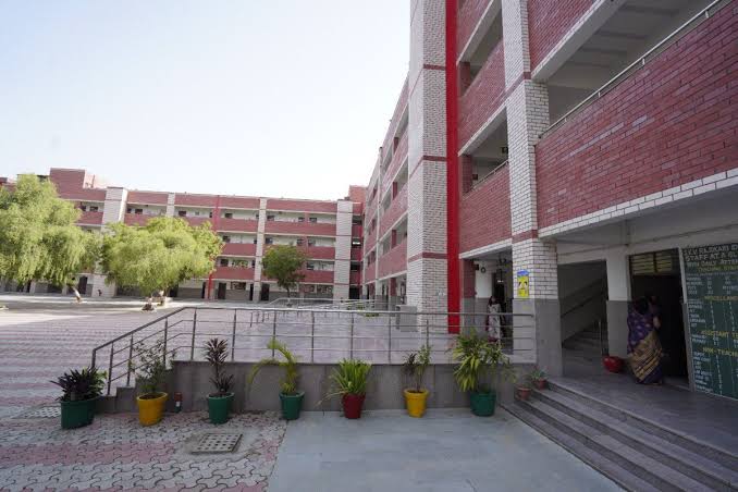 Govt Girls Senior Secondary School No. 1 Molarband New Delhi | Delhi