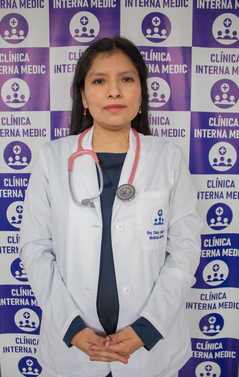 Dra. Daisy Rojas - Medicina Interna | Huaraz
