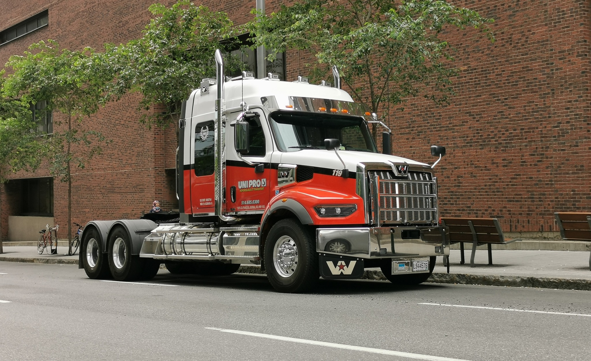 Machine & Truck Spotting in Montreal | Facebook